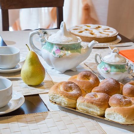 B&B Casa Cavour Сан-Бенедетто-дель-Тронто Экстерьер фото