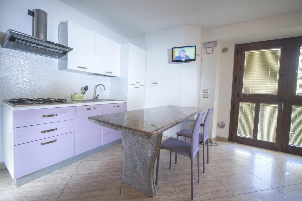 B&B Casa Cavour Сан-Бенедетто-дель-Тронто Экстерьер фото
